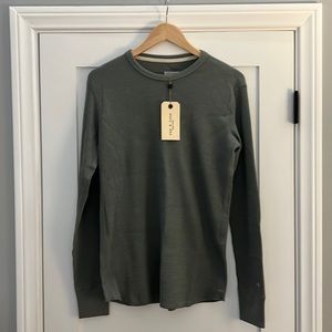 Rag and Bone - Men’s waffle crew long sleeve - sage color - BNWT